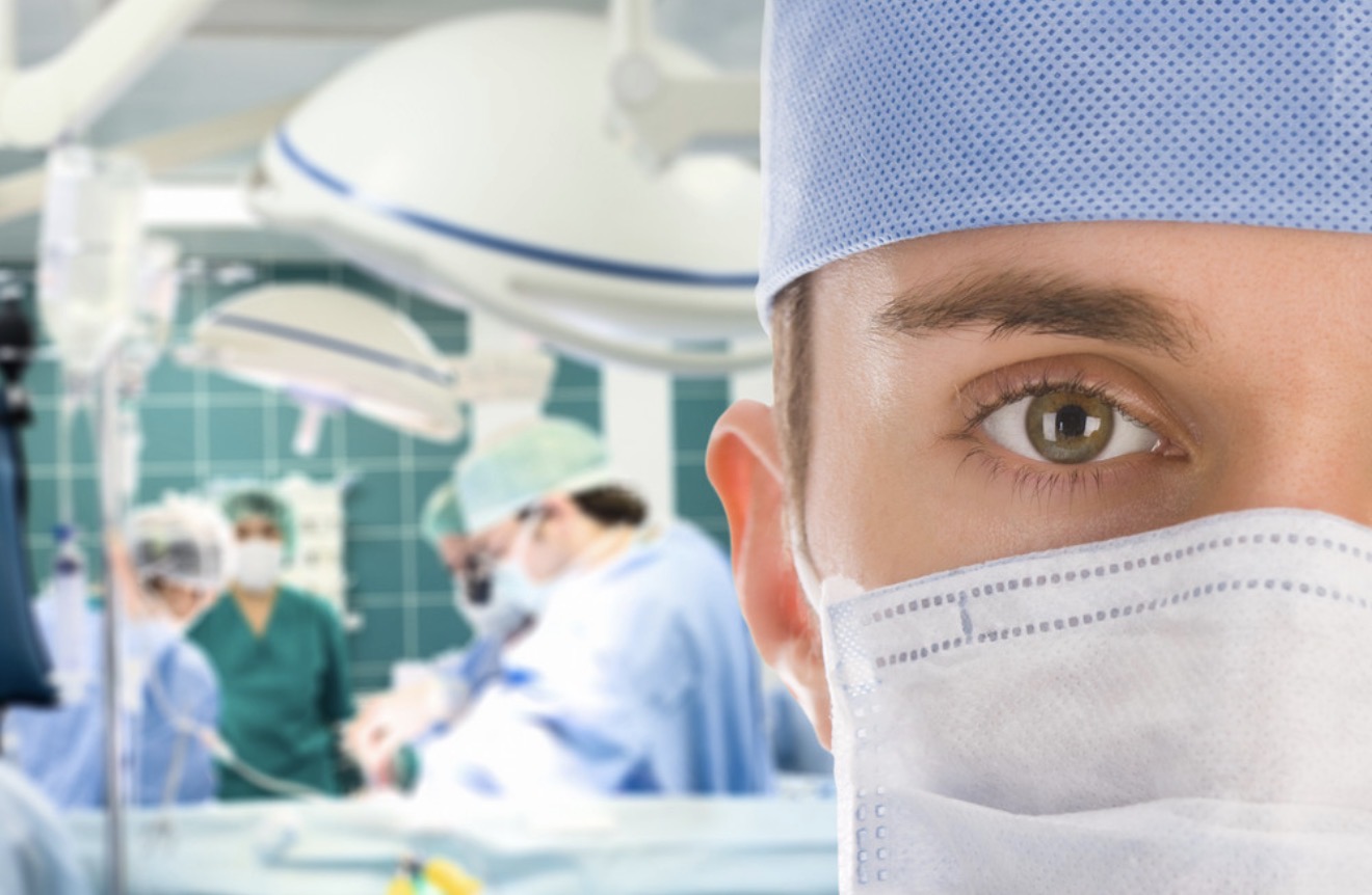 Surgeons collaborating in operating room